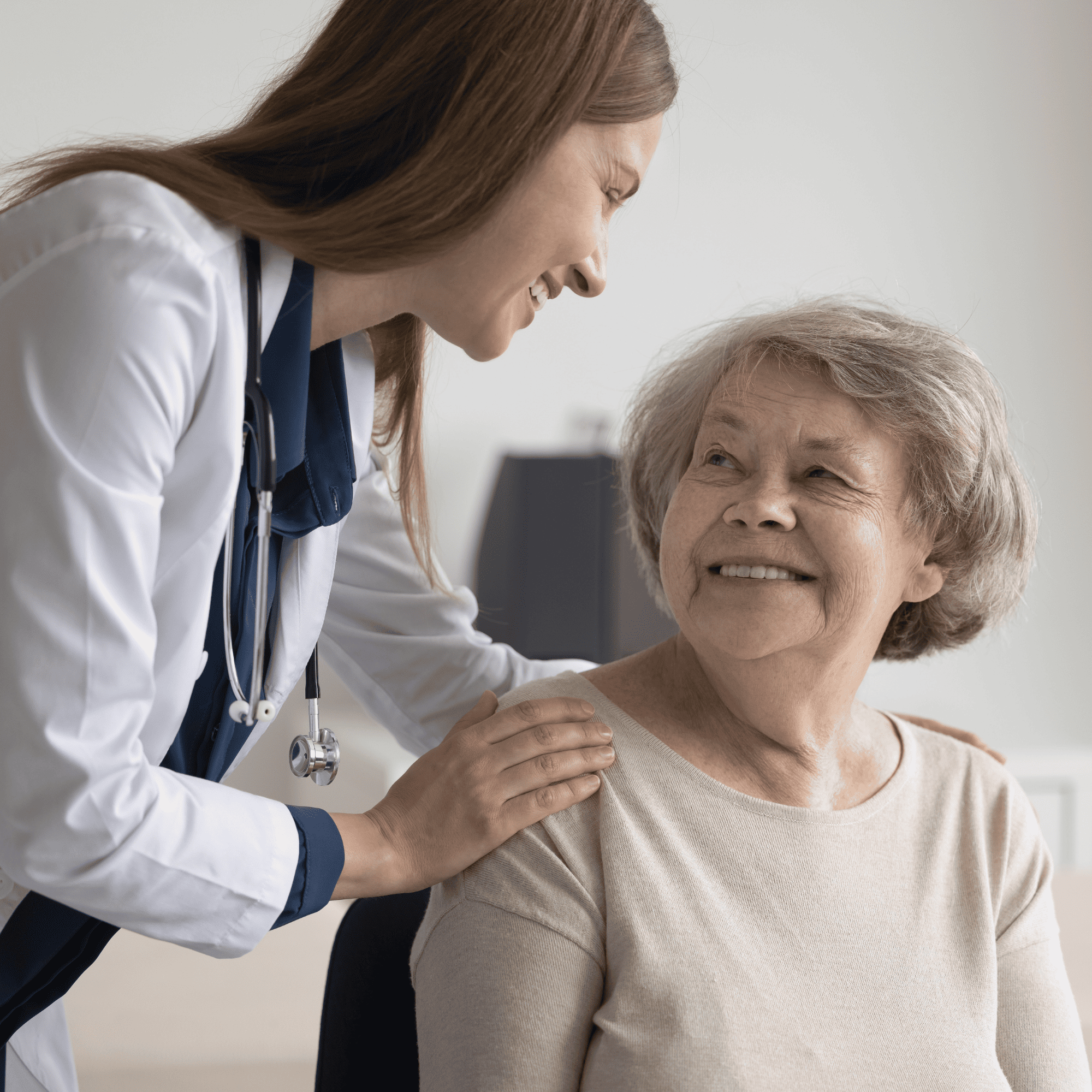 idoso-atendimento-medico